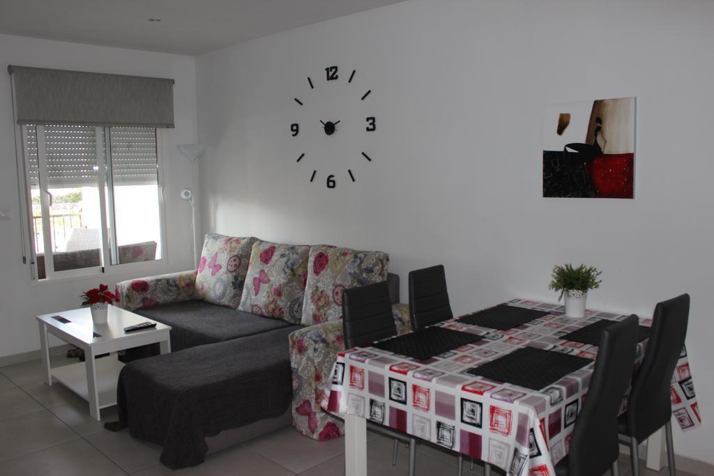 Vista Bella Apartment Торевиеха Екстериор снимка